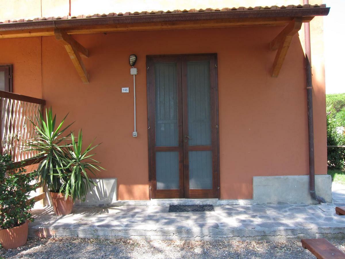 Tenuta San Carlo Hotel Marina Di Grosseto Exterior photo